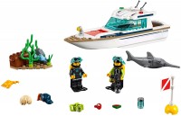 Photos - Construction Toy Lego Diving Yacht 60221 