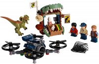 Photos - Construction Toy Lego Dilophosaurus on the Loose 75934 