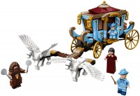 Photos - Construction Toy Lego Beauxbatons Carriage: Arrival at Hogwarts 75958 