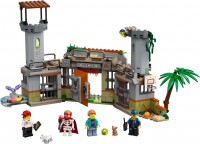 Photos - Construction Toy Lego Newbury Abandoned Prison 70435 
