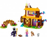 Photos - Construction Toy Lego Auroras Forest Cottage 43188 