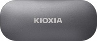 Photos - SSD KIOXIA Exceria Plus Portable LXD10S002TG8 2 TB