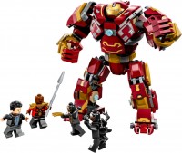 Photos - Construction Toy Lego The Hulkbuster The Battle of Wakanda 76247 