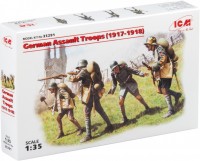 Photos - Model Building Kit ICM German Assault Troops (1917-1918) (1:35) 