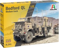 Photos - Model Building Kit ITALERI Bedford QL Medium Truck (1:35) 