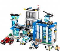 Photos - Construction Toy Lego Police Station 60047 