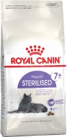 Photos - Cat Food Royal Canin Sterilised 7+  400 g