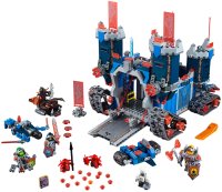 Photos - Construction Toy Lego The Fortrex 70317 