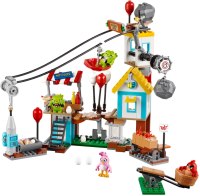 Photos - Construction Toy Lego Pig City Teardown 75824 