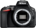 Nikon D5600  body