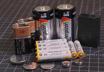Batteries: types, shapes and sizes