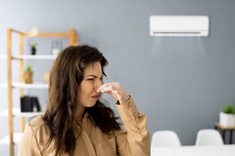 How to get rid of an unpleasant smell from the air conditioner