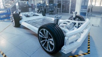 Do electric cars need other tyres?